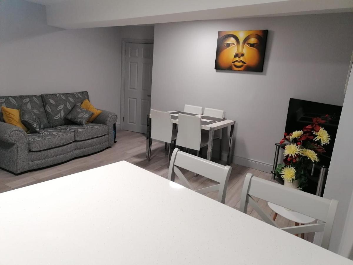 Oak House Apartment Ennis Dış mekan fotoğraf
